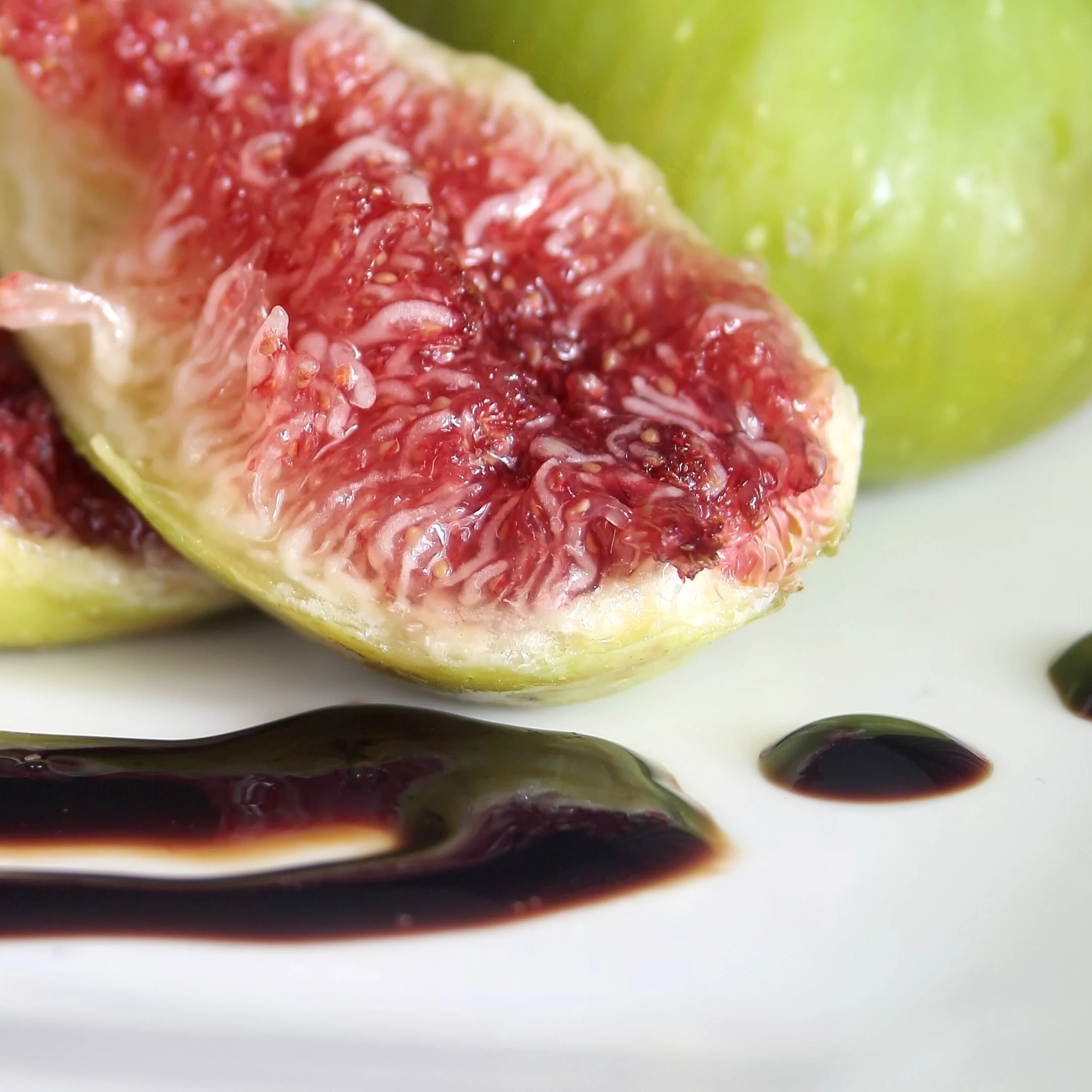 Fig Flavor Balsamic Glaze Bottle - Image 2